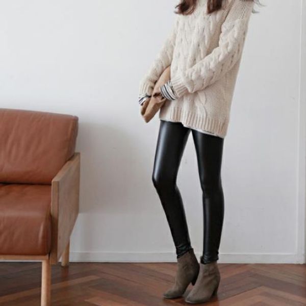capri women pants 2020 winter warm women faux leather pants & capris pu leather elastic high waist stretch skinny j219, Black;white
capri women pants 2020 winter warm women faux leather pants & capris pu leather elastic high waist stretch skinny j219, Black;white