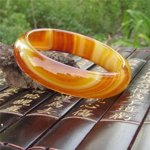 58.2mm natural gourmet yellow agate bracelet sardonyx thickened bracelet jade genuine, Golden;silver
58.2mm natural gourmet yellow agate bracelet sardonyx thickened bracelet jade genuine, Golden;silver