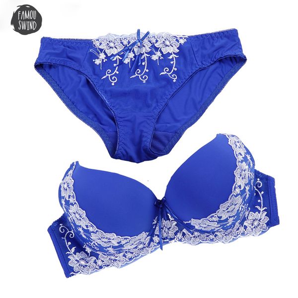 embroidery bcd women bra set france large underwear size bra brief sets cotton minimizer push up lace big panty, Red;black
embroidery bcd women bra set france large underwear size bra brief sets cotton minimizer push up lace big panty, Red;black