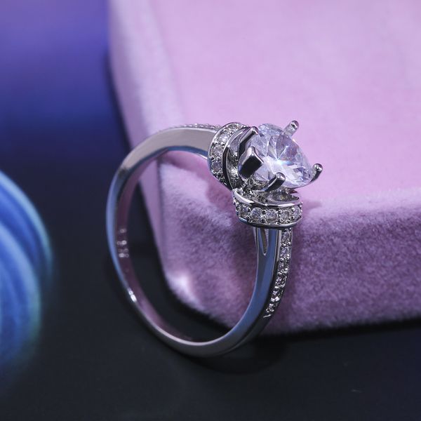 Luxury Designer 925 Sterling Silver Diamond RING Wedding Engagement Lover Promise Rings Jewelry for Women
Luxury Designer 925 Sterling Silver Diamond RING Wedding Engagement Lover Promise Rings Jewelry for Women