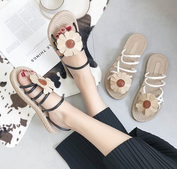 2019 summer new holiday wind boho flower woven flat sandals female shoes roman shoes, Black
2019 summer new holiday wind boho flower woven flat sandals female shoes roman shoes, Black
