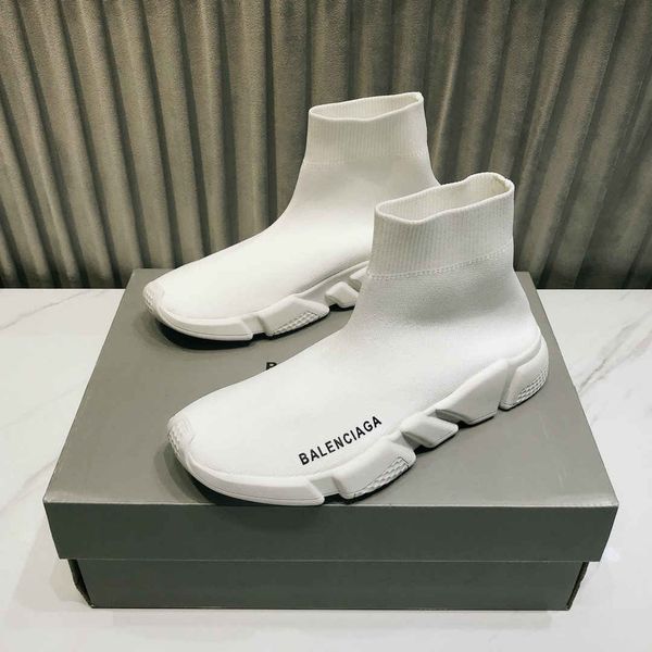 2020 new an couple daily casual sports shoes fashion couple casual shoes socks sneakers
2020 new an couple daily casual sports shoes fashion couple casual shoes socks sneakers