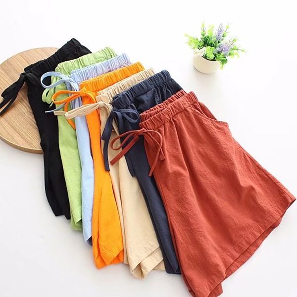 obrix comfy female summer light shorts mid waist pockets sporty fitness shorts for women, White;black
obrix comfy female summer light shorts mid waist pockets sporty fitness shorts for women, White;black