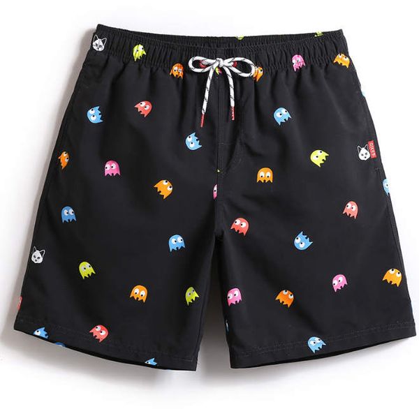 new fashion summer mens designer shorts beach loose breathable mens pants elastic waist carton style mens shorts, White;black 
new fashion summer mens designer shorts beach loose breathable mens pants elastic waist carton style mens shorts, White;black