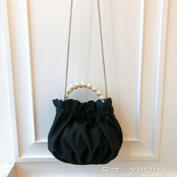 2020 pearl bucket pumpkin hobos classic shoulderbag solid color handbags women bags evening party for ladies
2020 pearl bucket pumpkin hobos classic shoulderbag solid color handbags women bags evening party for ladies