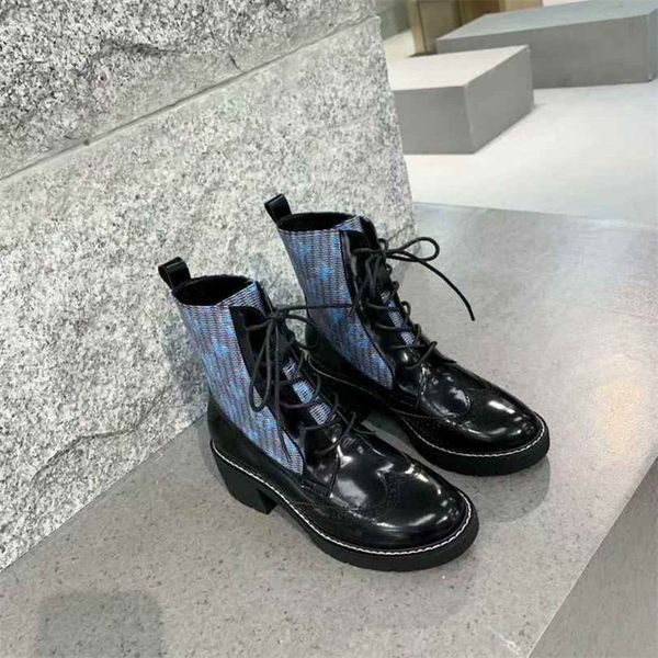 2019 brand fashion luxury designer women shoes fashion luxury designer women boots womens square heel boots women dress shoes half boots, Black
2019 brand fashion luxury designer women shoes fashion luxury designer women boots womens square heel boots women dress shoes half boots, Black
