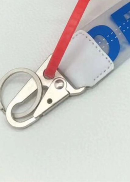 2019 new 20 cm long cold wall transparent key buckle mens hip hop belt pendant streetwear skateboards rock punk cool special accessories, Silver
2019 new 20 cm long cold wall transparent key buckle mens hip hop belt pendant streetwear skateboards rock punk cool special accessories, Silver