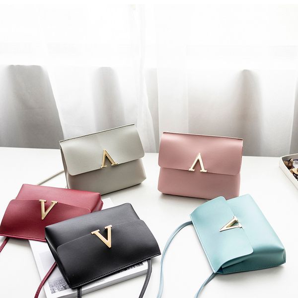 woman messenger bags candy color one shoulder small casual bag mobile phone bag purse handtassen dames sling bags for women
woman messenger bags candy color one shoulder small casual bag mobile phone bag purse handtassen dames sling bags for women