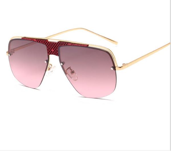 european and american trend metal sunglasses large frame hollow gradual retro double-beam sunglasses men and women's individual glasses, White;black
european and american trend metal sunglasses large frame hollow gradual retro double-beam sunglasses men and women's individual glasses, White;black