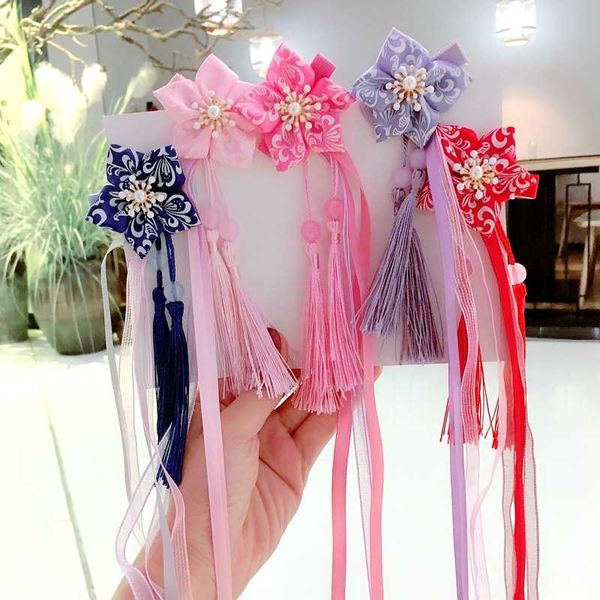 1pcs multistyle girls hair clips chinese traditional princess tassel rose ribbon flower hairpins children kids hair accessories, Slivery;white
1pcs multistyle girls hair clips chinese traditional princess tassel rose ribbon flower hairpins children kids hair accessories, Slivery;white