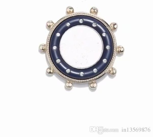 new with box luxury women's female's ladies stamped quality circle letters brooches pins 3colors with box ing, Gray
new with box luxury women's female's ladies stamped quality circle letters brooches pins 3colors with box ing, Gray