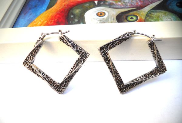fashion jewelry vintage earrings decorative pattern square dangle earrings, Silver
fashion jewelry vintage earrings decorative pattern square dangle earrings, Silver