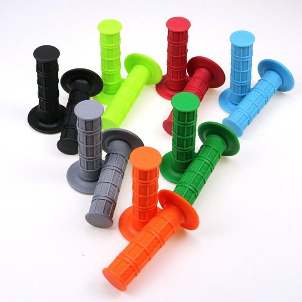 1 pair 7/8'' 22mm handlebar grips practical soft rubber motorcycle hand grips dirt bike motorcycle
1 pair 7/8'' 22mm handlebar grips practical soft rubber motorcycle hand grips dirt bike motorcycle