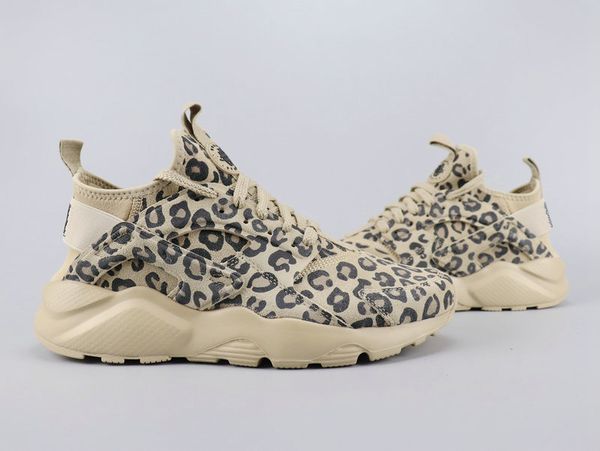 2020 huarache run ультра мужчины женщины кроссовки leopard зерна a mens зебры huaraches trainer дышащий sneaker открытый спортивная обувь 36
2020 huarache run ультра мужчины женщины кроссовки leopard зерна a mens зебры huaraches trainer дышащий sneaker открытый спортивная обувь 36