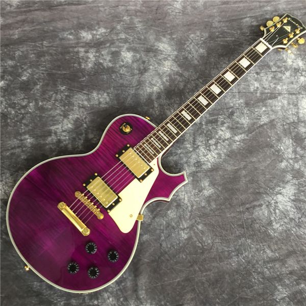 new electric guitar, purple paint, tiger maple veneer chrome fittings, peach blossom core wood. mail
new electric guitar, purple paint, tiger maple veneer chrome fittings, peach blossom core wood. mail