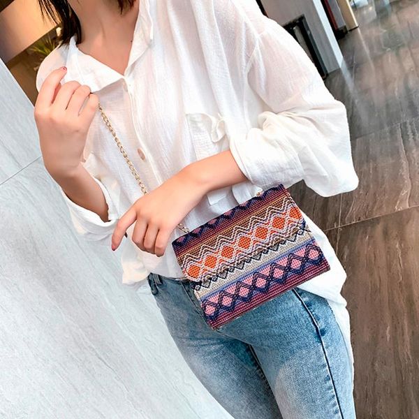 retro chain plaid cross body bag for women 2020 wool hasp small shoulder bag messenger bags simple women flap bags handbag
retro chain plaid cross body bag for women 2020 wool hasp small shoulder bag messenger bags simple women flap bags handbag