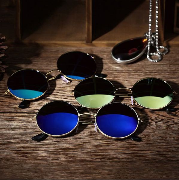 round polarized sunglasses men women sun glasses women metal frame black lens eyewear car driving outdoor sports retro classic, White;black
round polarized sunglasses men women sun glasses women metal frame black lens eyewear car driving outdoor sports retro classic, White;black
