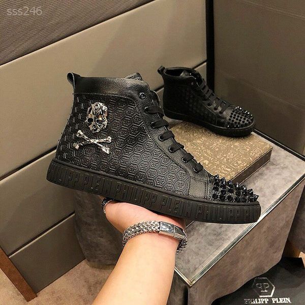 new 2020 leisure sneakers luxury shoe low cut suede spike shoes for men and women luxury shoes party crystal handsome sneakers, Black
new 2020 leisure sneakers luxury shoe low cut suede spike shoes for men and women luxury shoes party crystal handsome sneakers, Black
