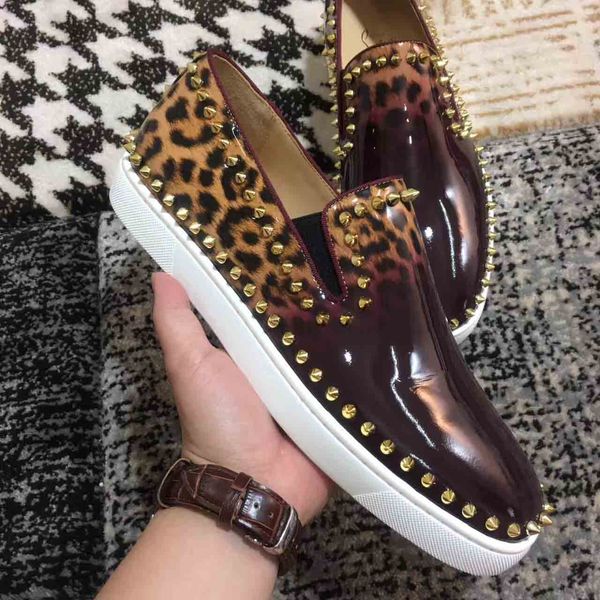 highest version luxuey men shoes red sole low casual shoes for men and women leather red bottom youth sneakers with rivet fast delivery, Black
highest version luxuey men shoes red sole low casual shoes for men and women leather red bottom youth sneakers with rivet fast delivery, Black
