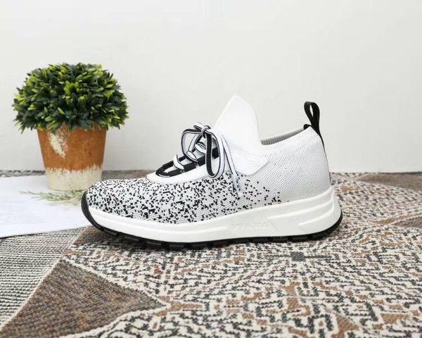 wholesale new womens casual sneakers,luxury white leather spiked toe walking skateboarding designer sports shoes rx01, Black 
wholesale new womens casual sneakers,luxury white leather spiked toe walking skateboarding designer sports shoes rx01, Black