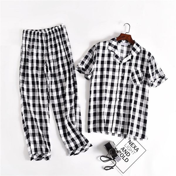 summer cool comfortable short sleeve trousers mens nightgown viscose plaid pajamas luxury men clothing sleepwear two piece, Black;brown
summer cool comfortable short sleeve trousers mens nightgown viscose plaid pajamas luxury men clothing sleepwear two piece, Black;brown