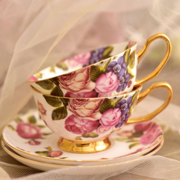 royal classic bone china porcelain tea cup sets english teacup and saucer xicaras miniature cup and saucer ii50byd
royal classic bone china porcelain tea cup sets english teacup and saucer xicaras miniature cup and saucer ii50byd