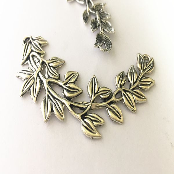 2pcs/lot 28mmx82mm antique silver tree branches pendant charms necklace pendant mini connector charms, Bronze;silver
2pcs/lot 28mmx82mm antique silver tree branches pendant charms necklace pendant mini connector charms, Bronze;silver
