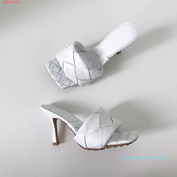 2020 latest real leather slippers women shoes square sole mules , open-toed woven high heel slipper soft nappa lido sandals ,9cm heel t14, Black
2020 latest real leather slippers women shoes square sole mules , open-toed woven high heel slipper soft nappa lido sandals ,9cm heel t14, Black