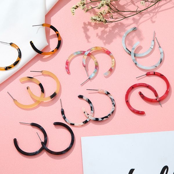 women earrings statement earrings geometric pendant trend fashion jewelry drop hanging dangle earring charm colorful, Golden;silver
women earrings statement earrings geometric pendant trend fashion jewelry drop hanging dangle earring charm colorful, Golden;silver