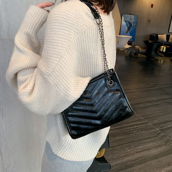 2020 retro women's fashion handbag high grade sense textured versatile shoulder chain square sling messager bag hobos
2020 retro women's fashion handbag high grade sense textured versatile shoulder chain square sling messager bag hobos