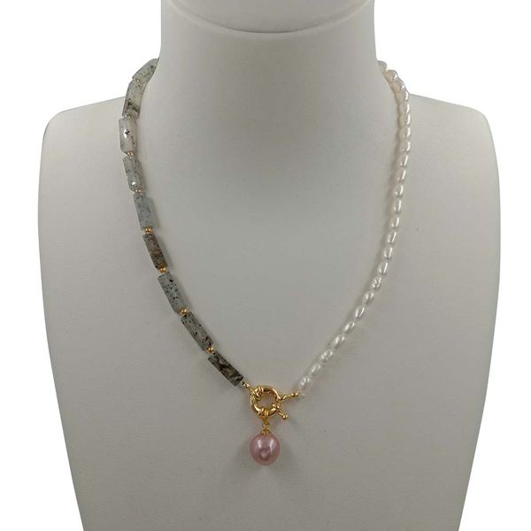 40-52 cm choker necklace ,100% natural freshwater pearl and nature stone . 3-4 mm mini pearl in good quailty, Golden;silver
40-52 cm choker necklace ,100% natural freshwater pearl and nature stone . 3-4 mm mini pearl in good quailty, Golden;silver