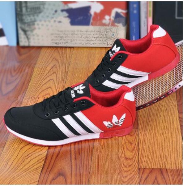 2020 Дети мужская новая обувь мода смит кроссовки повседневная обувь лакированная
2020 Дети мужская новая обувь мода смит кроссовки повседневная обувь лакированная