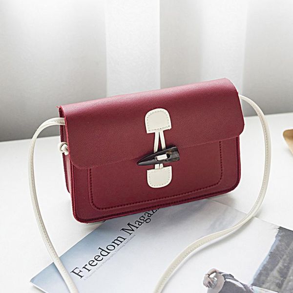2020 new female bag mobile phone bag pure color single shoulder oblique horn buckle 
2020 new female bag mobile phone bag pure color single shoulder oblique horn buckle