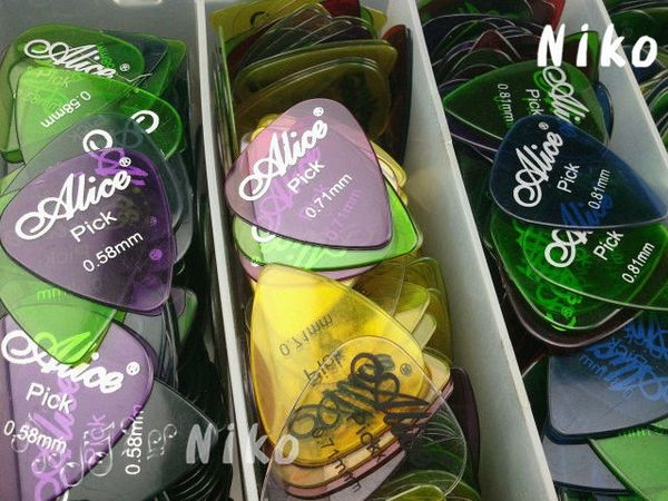 lots of 100pcs alice clear transparent acoustic electric guitar picks plectrums wholesales
lots of 100pcs alice clear transparent acoustic electric guitar picks plectrums wholesales