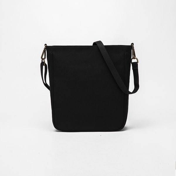 canvas bag women's single shoulder simple bag korean version of the canvas ins japanese student literary large capacity
canvas bag women's single shoulder simple bag korean version of the canvas ins japanese student literary large capacity