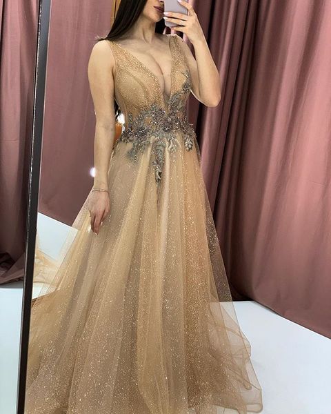 2019 new gold sequined a-line evening dress floor length sweet special occasion prom gowns formal party wear, Black;red
2019 new gold sequined a-line evening dress floor length sweet special occasion prom gowns formal party wear, Black;red