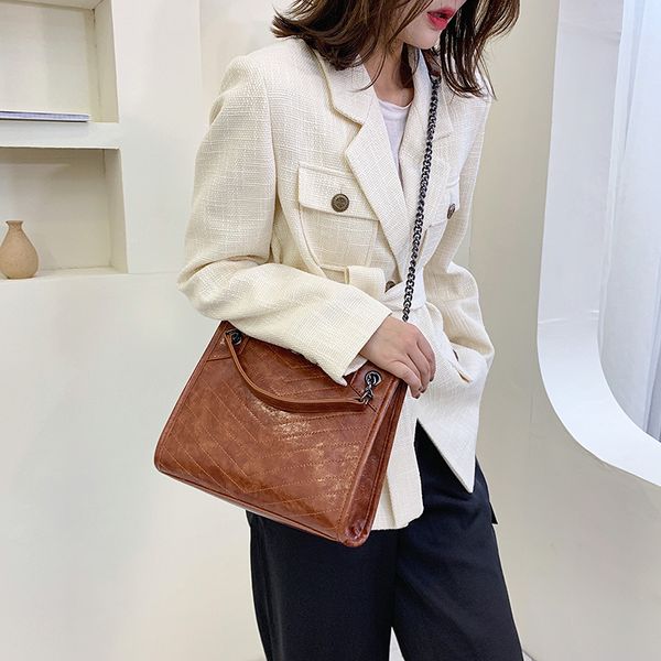 winter large shoulder bag women travel bags leather pu quailty bag female luxury handbags women bags designer sac a main femme
winter large shoulder bag women travel bags leather pu quailty bag female luxury handbags women bags designer sac a main femme