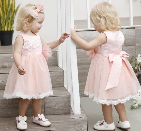 cute blush pink kids' party wear lace jewel neck zipper back flower bow sash girls halloween gowns christmas dresses, White
cute blush pink kids' party wear lace jewel neck zipper back flower bow sash girls halloween gowns christmas dresses, White