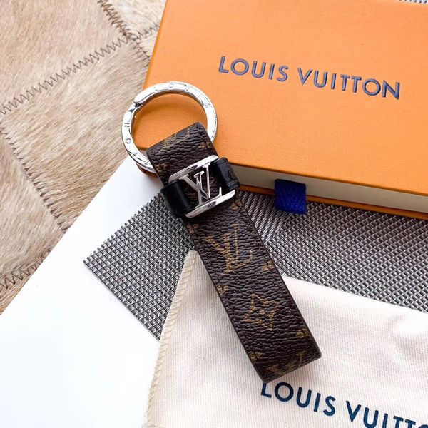 Loui vuitton keychain luxury brand de igner keychain lv official web ite car key chain fa hion keychain with box hipping, Silver
Loui vuitton keychain luxury brand de igner keychain lv official web ite car key chain fa hion keychain with box hipping, Silver