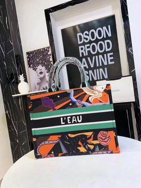 2020 wholesale handbags tote bag name shoulder bag messenger bag fashion vintage leather
2020 wholesale handbags tote bag name shoulder bag messenger bag fashion vintage leather