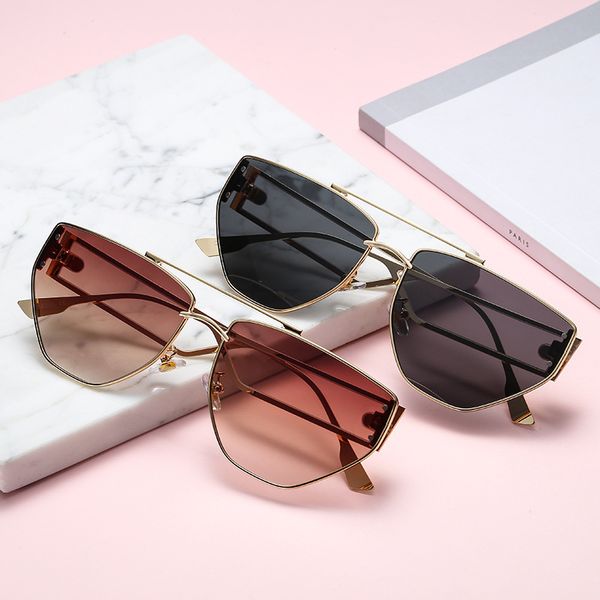 2020 brand design fashion irregular cat eye sunglasses women men vintage gradient goggle eyewear sun glasses for female uv400, White;black
2020 brand design fashion irregular cat eye sunglasses women men vintage gradient goggle eyewear sun glasses for female uv400, White;black