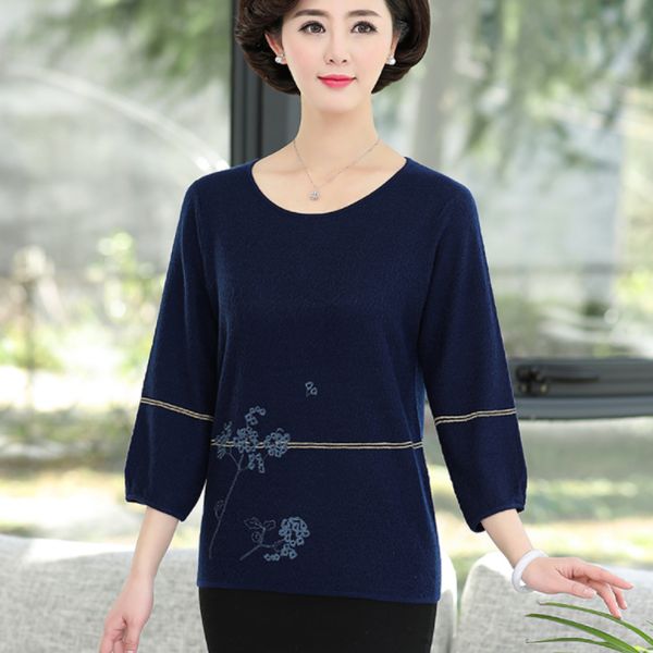 fashion embroidery three quarter sleeve women's spring 2020 new loose large size women's thin sweater aq262, White;black
fashion embroidery three quarter sleeve women's spring 2020 new loose large size women's thin sweater aq262, White;black