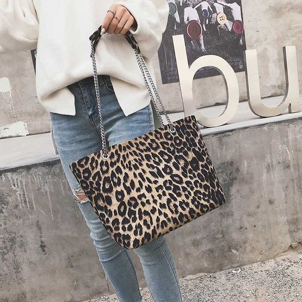 большая емкость leopard tote сумки для женщин 2019 сумки женские сумки кожа pu путешествия цепи женщины плеча
большая емкость leopard tote сумки для женщин 2019 сумки женские сумки кожа pu путешествия цепи женщины плеча