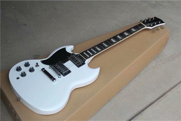 left-handed white body chrome hardware fixed bridge electric guitar with 2 pickups,black pickguard,can be customized
left-handed white body chrome hardware fixed bridge electric guitar with 2 pickups,black pickguard,can be customized