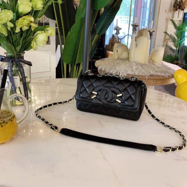 brand designer women cross body bags sheepskin fabric size: 23, 15 logo logo logo rhomboggan convenient and practical, Black
brand designer women cross body bags sheepskin fabric size: 23, 15 logo logo logo rhomboggan convenient and practical, Black