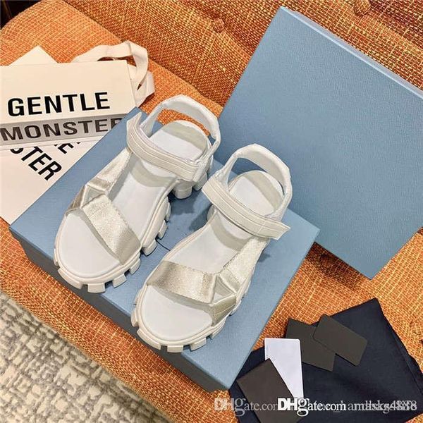 funky dark style muffin platform athleisure loafers ladies spring/summer new cross webbing flat sandals with complete packaging, Black
funky dark style muffin platform athleisure loafers ladies spring/summer new cross webbing flat sandals with complete packaging, Black