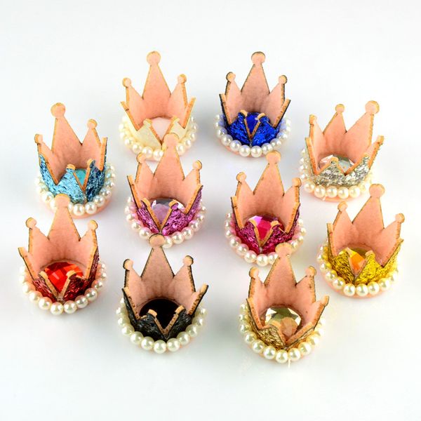 20pcs/lot 10 color u pick 1.5" mini felt glitter crown with pearls rhinestone decoration diy supplies hair accessories sc02, Slivery;white
20pcs/lot 10 color u pick 1.5" mini felt glitter crown with pearls rhinestone decoration diy supplies hair accessories sc02, Slivery;white