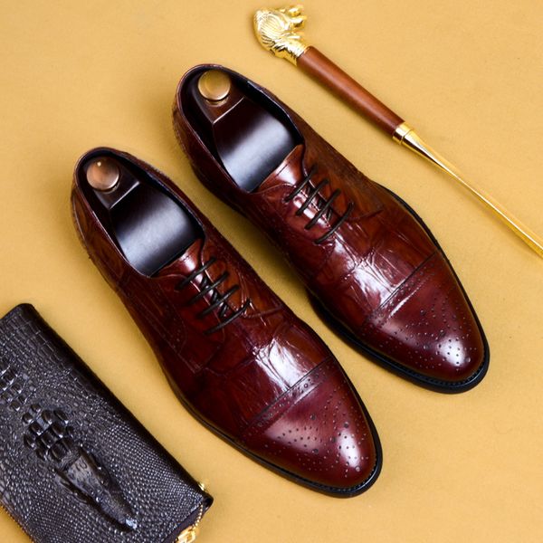 men business casual oxfords wedding shoes british style retro carved bullock lace-up casual shoes men, Black
men business casual oxfords wedding shoes british style retro carved bullock lace-up casual shoes men, Black