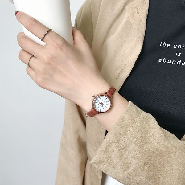 fashion women watches classic casual minimalism ladies watch retro small dial design quartz female wristwatch, Slivery;brown
fashion women watches classic casual minimalism ladies watch retro small dial design quartz female wristwatch, Slivery;brown