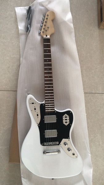 wholesale custom 6 strings electric guitar in white , guitar with rosewood freboard.birthday present 180225
wholesale custom 6 strings electric guitar in white , guitar with rosewood freboard.birthday present 180225